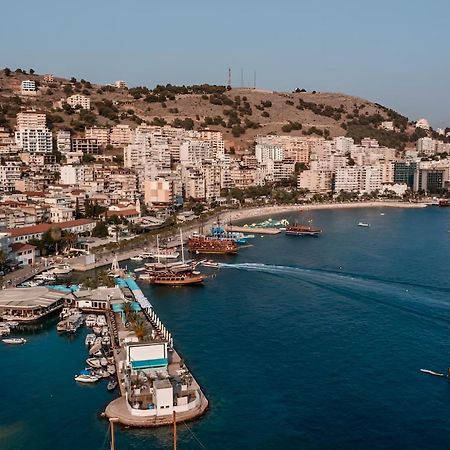 Sea Breeze Apartment Sarandë Eksteriør billede