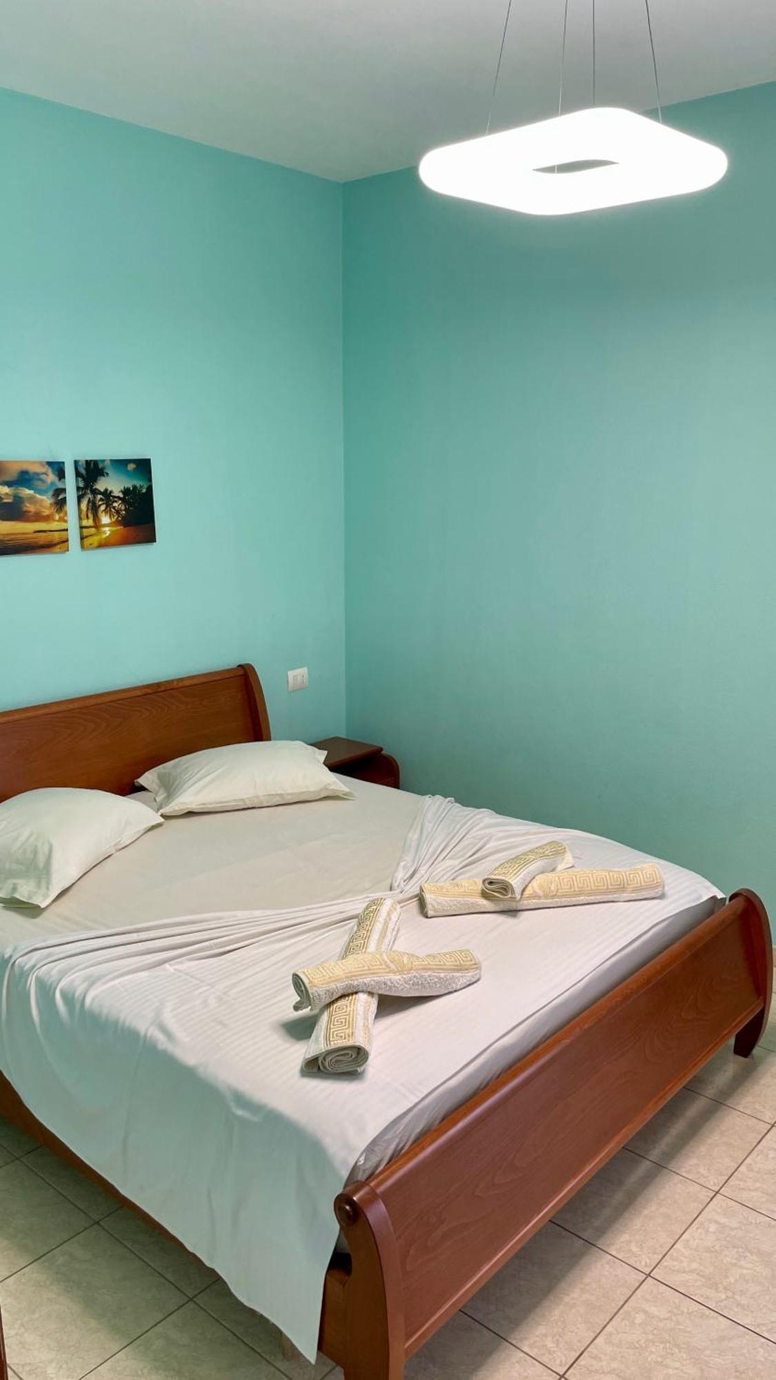 Sea Breeze Apartment Sarandë Eksteriør billede